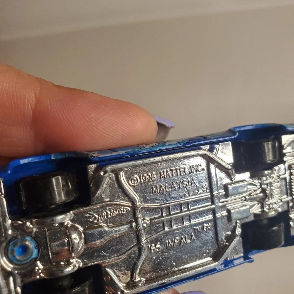 Vintage 1995- '65 Impala Hot Wheel